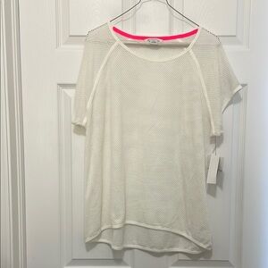 Liz Claiborne Cream Asymmetrical Short Sleeve T-Shirt
